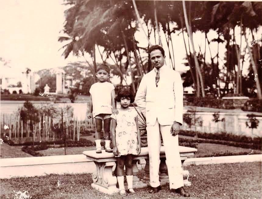 Hussein with Mahdi and Budrey 